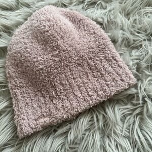 Barefoot dreams faded rose winter hat